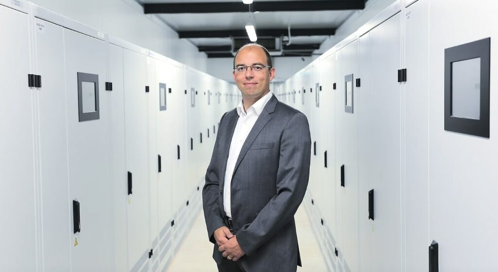 Mercedes-Benz Energy CEO: second life ESS market going into consolidation phase 2 Gordon Gassmann mercedes benz energy
