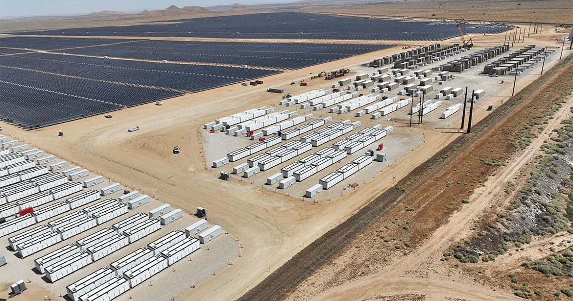 California solar-plus-storage project with world’s largest BESS fully ...