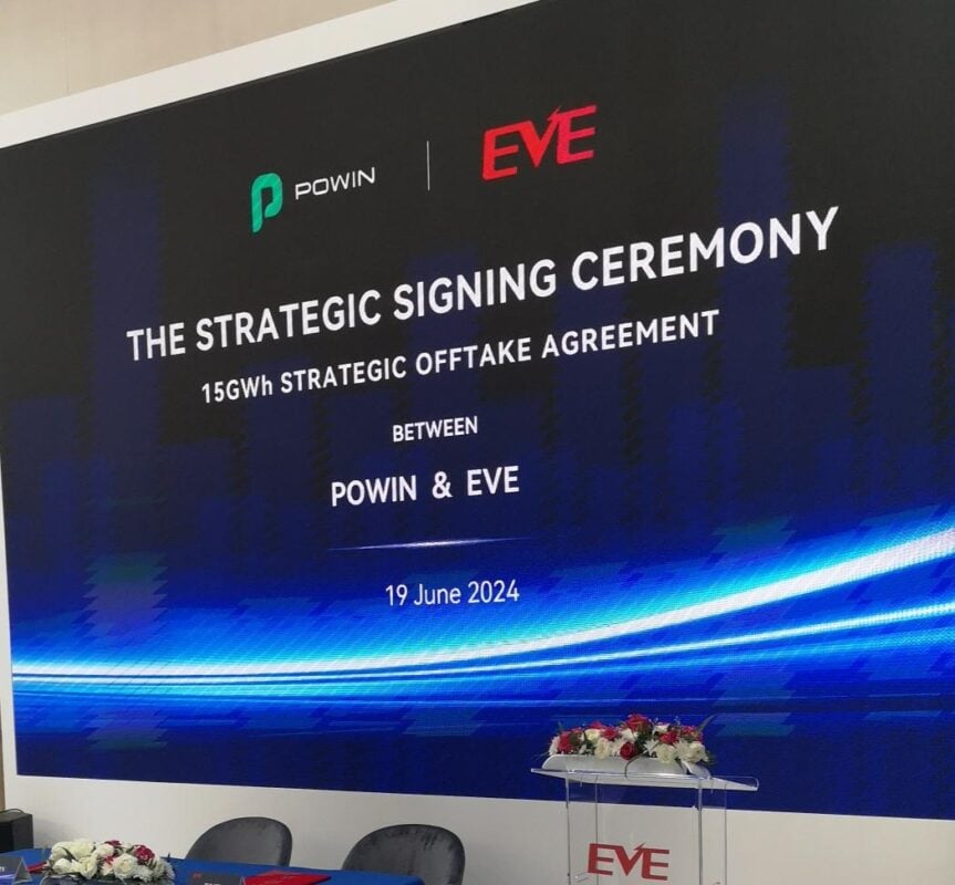 Powin Eve signing ceremony ees europe 24 cameron murray solar media probid energy